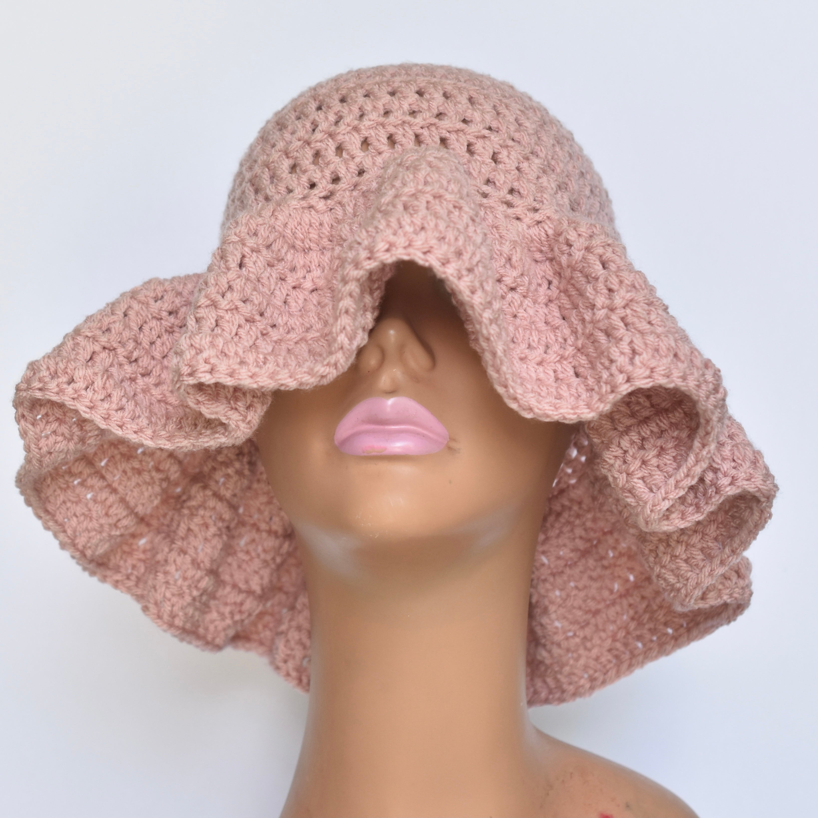 CROTCHET HAT | RTS WILD ROSE- ROSY CHEEKS